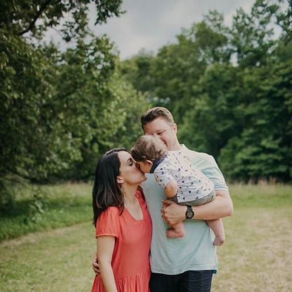 Meet your Posher, Sharon - Picture 1 of 1